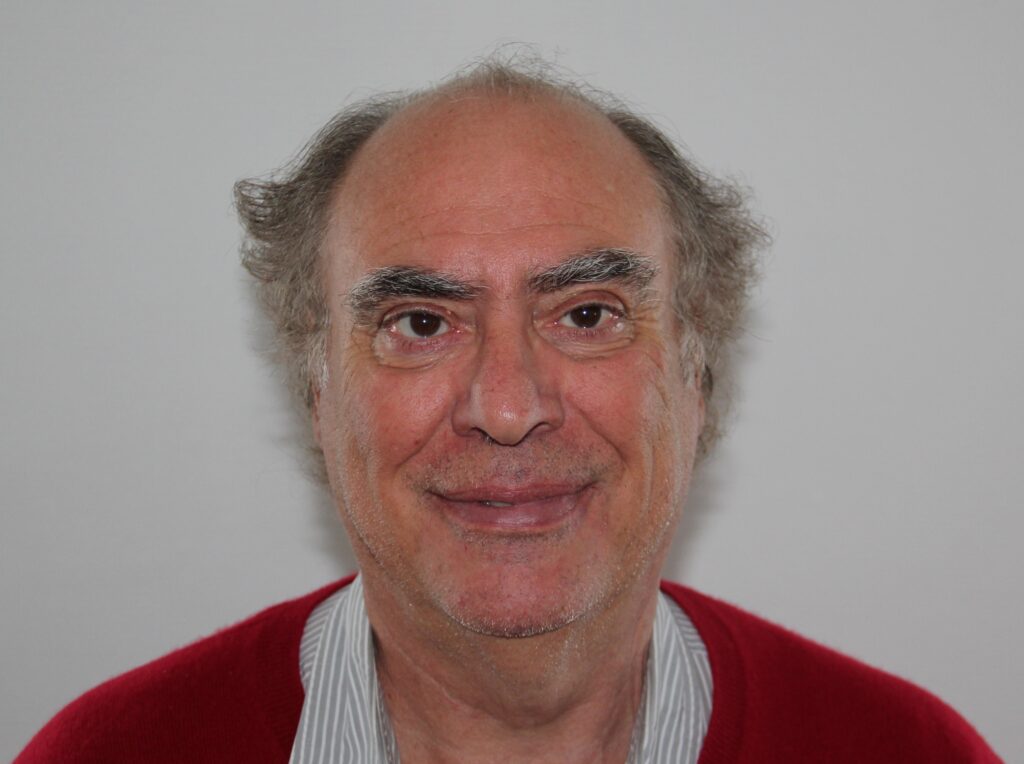 Dr Roger Escamilla, pneumologue à l'Hôpital Larrey, Toulouse